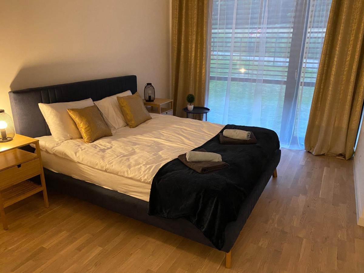 Lazy Deer - Apartamenty Jelenia Gora Bagian luar foto