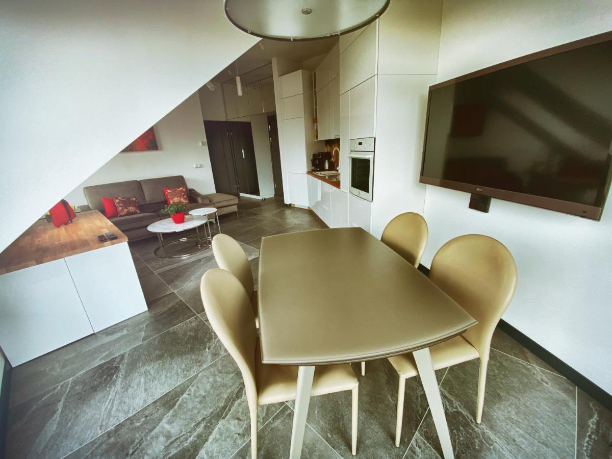 Lazy Deer - Apartamenty Jelenia Gora Bagian luar foto