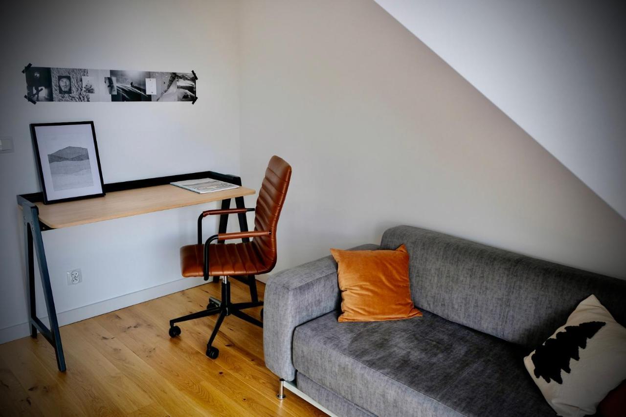 Lazy Deer - Apartamenty Jelenia Gora Bagian luar foto