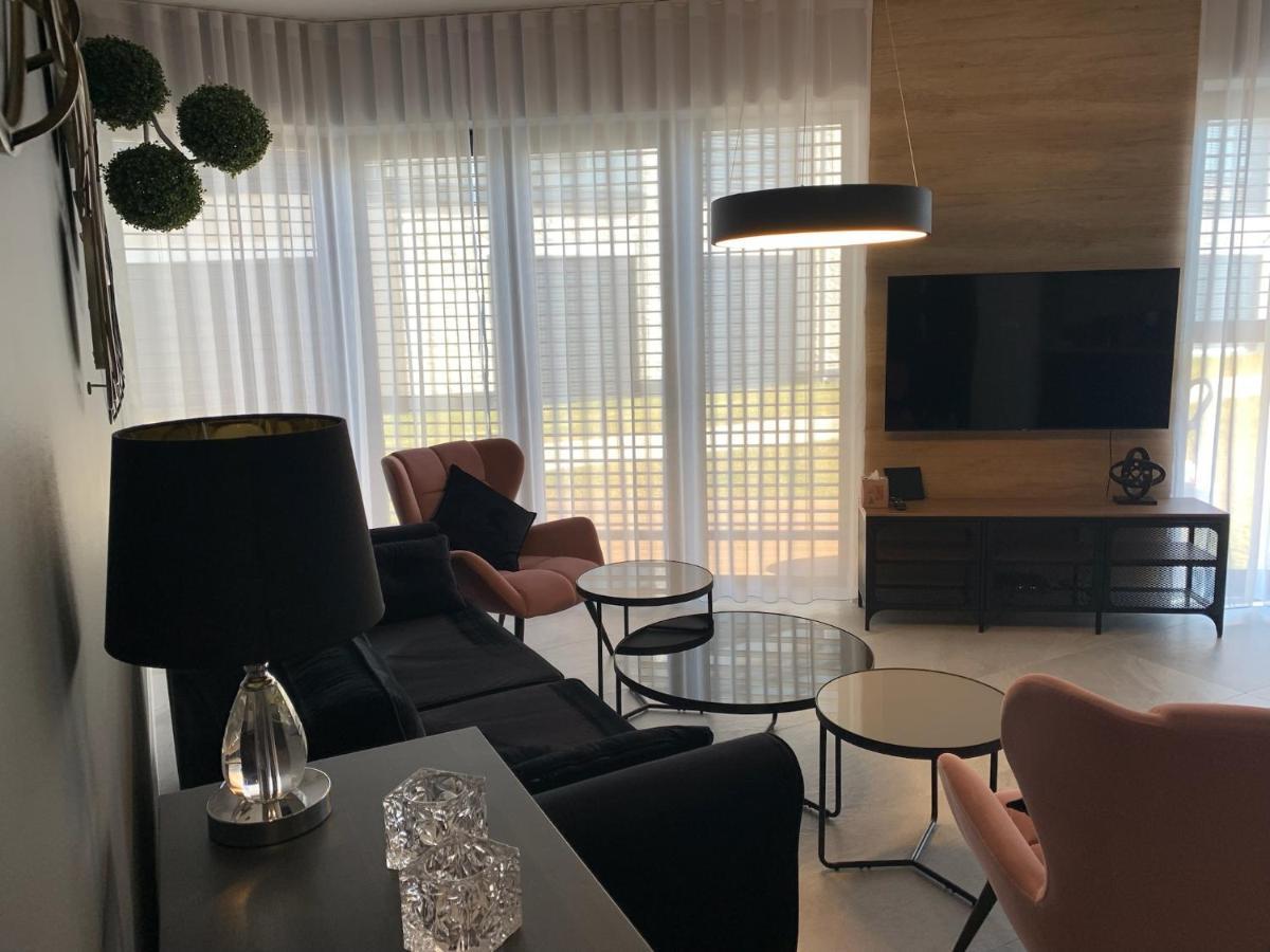Lazy Deer - Apartamenty Jelenia Gora Bagian luar foto