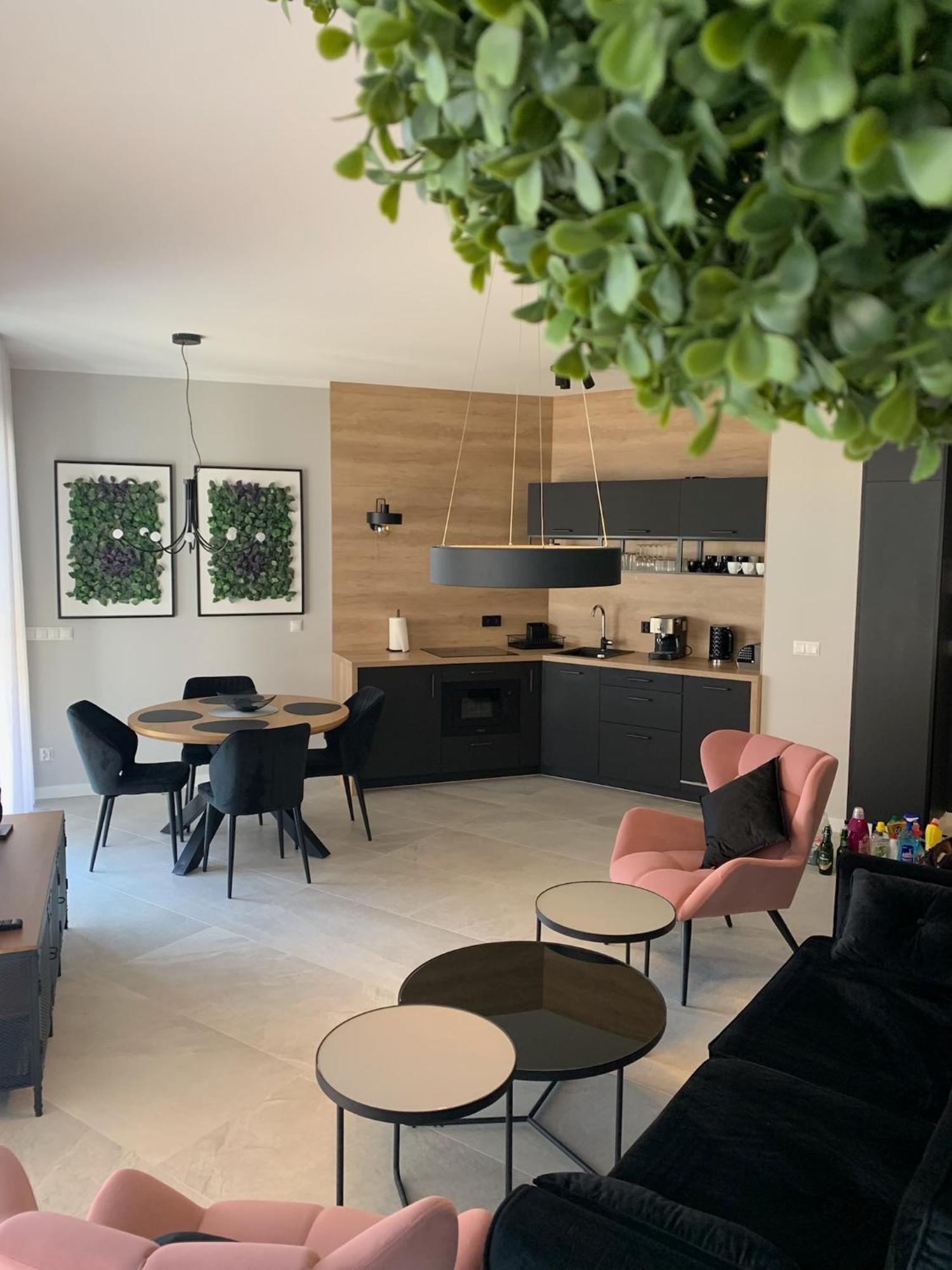 Lazy Deer - Apartamenty Jelenia Gora Bagian luar foto